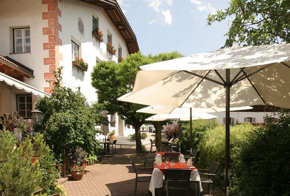 Hotel Strasserwirt - Ansitz Zu Tirol Strassen